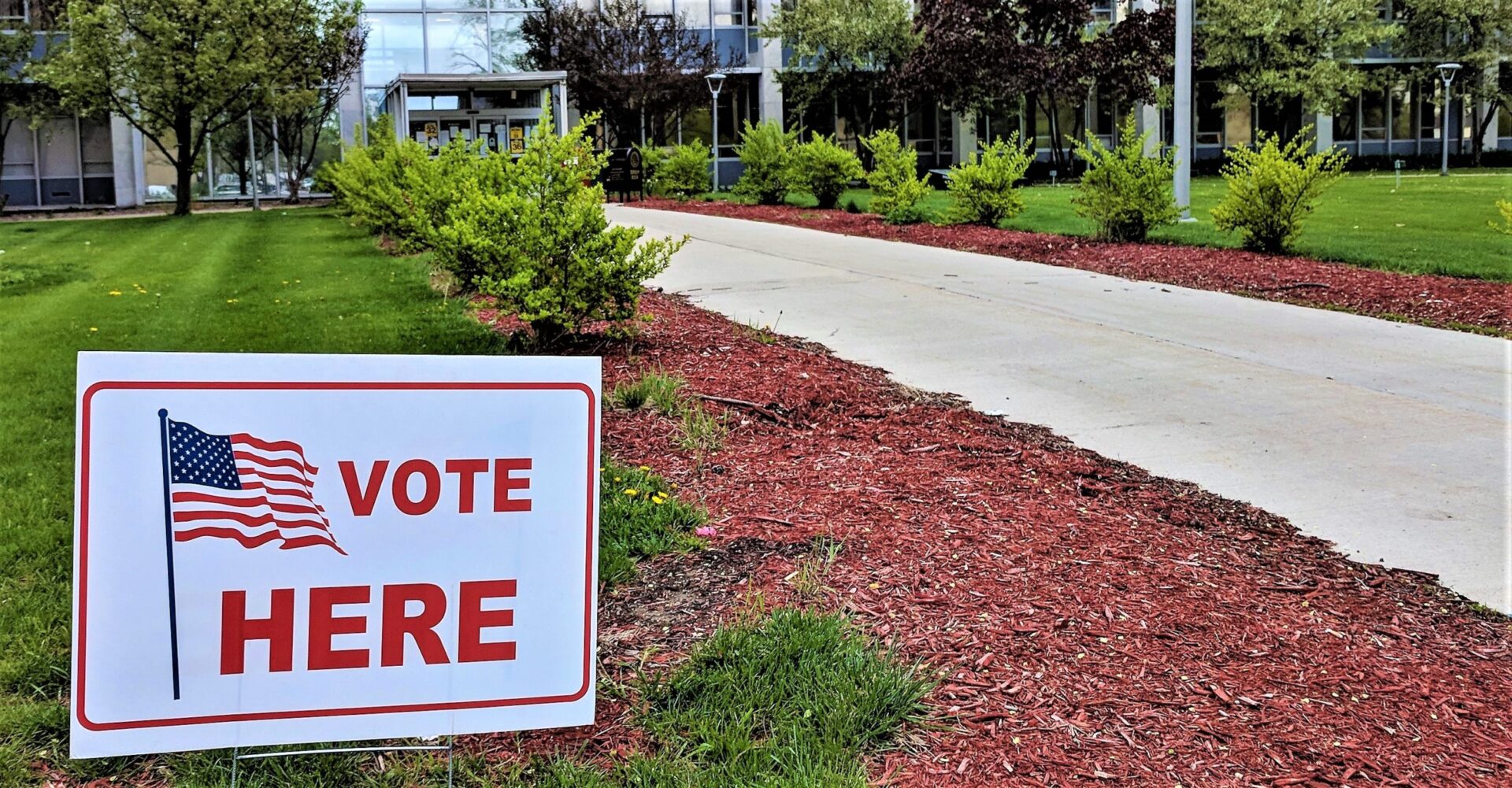 Flint organizations to host city, state candidate forums