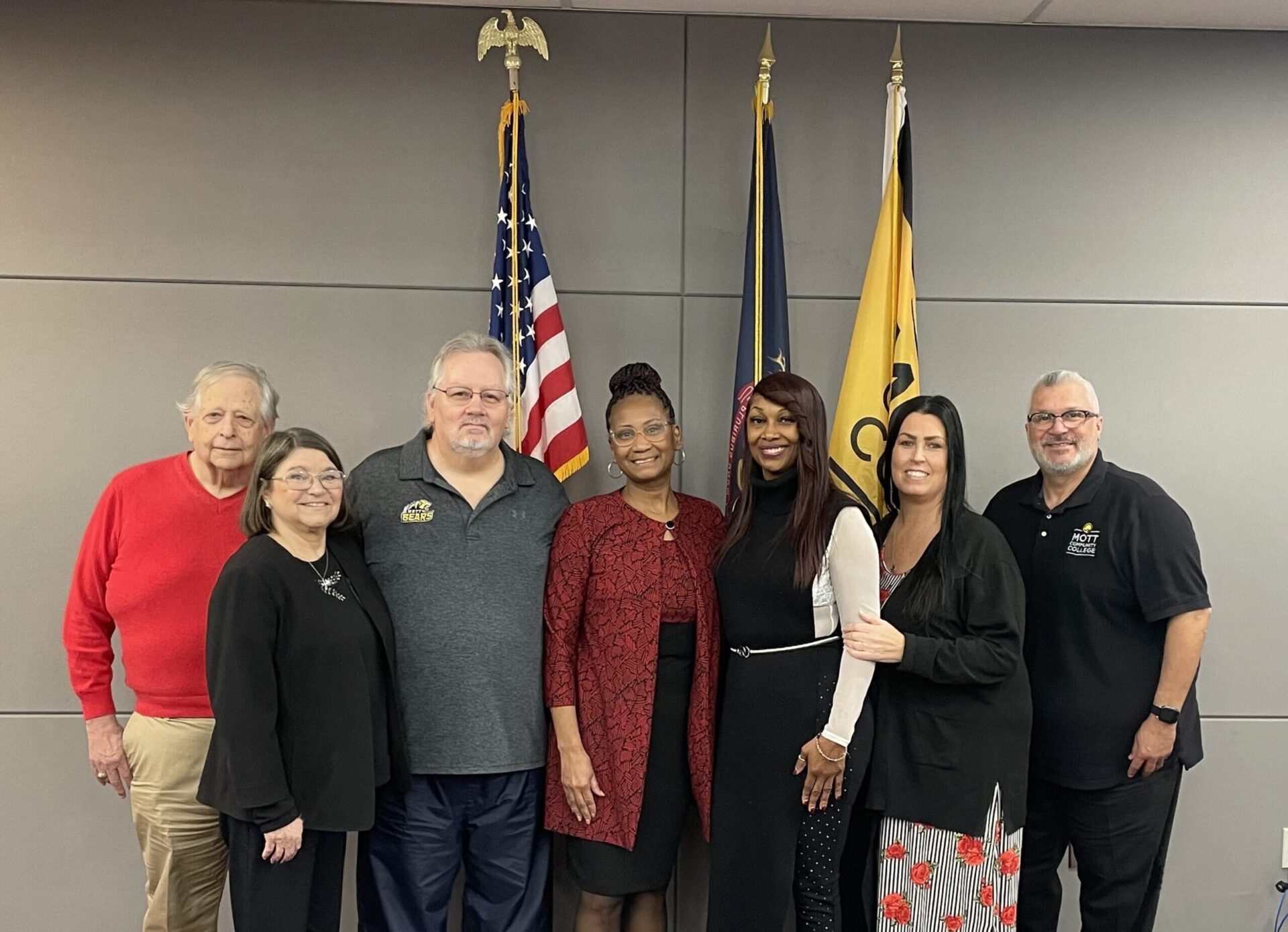 PRESS RELEASE: Mott Community College trustees welcome new members, elect officers